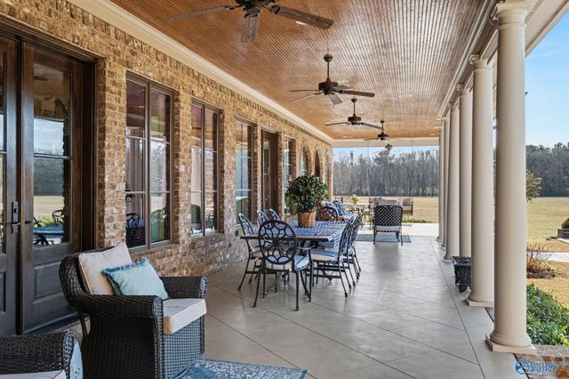 1390 Old Highway 431, Owens Cross Roads, AL 35763