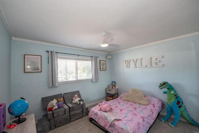 2094 Thibodo Ct, Vista, CA 92081
