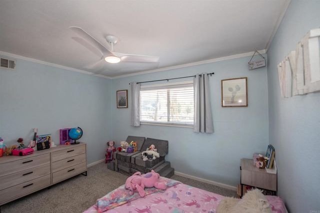 2094 Thibodo Ct, Vista, CA 92081