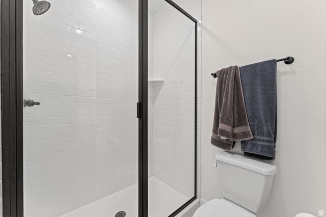 11326 S LAKE RUN RD, South Jordan, UT 84009