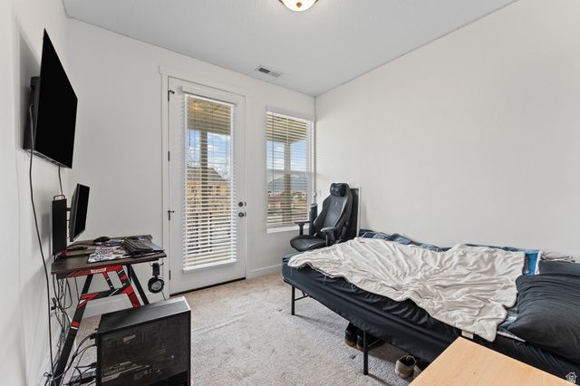 11326 S LAKE RUN RD, South Jordan, UT 84009