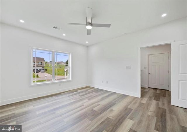 8286 CAPRI CT, Waynesboro, PA 17268