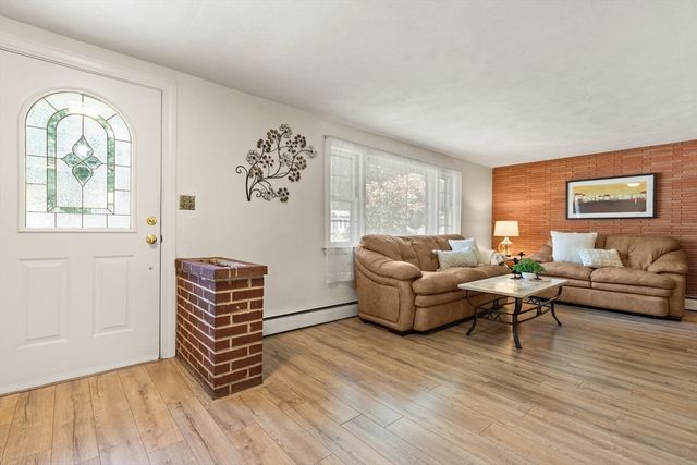3 Carmen Avenue, Stoneham, MA 02180