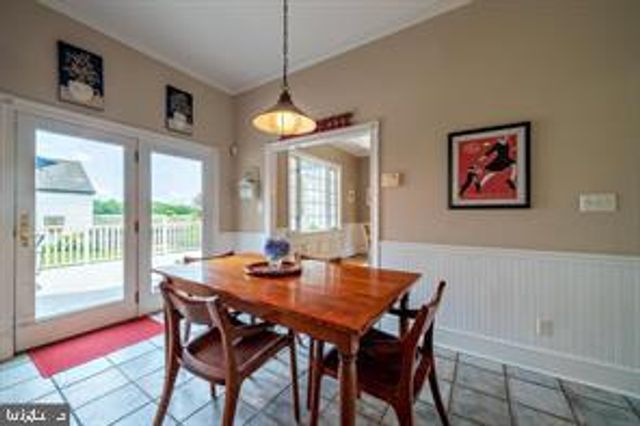 1300 BEAR TAVERN RD, Titusville, NJ 08560