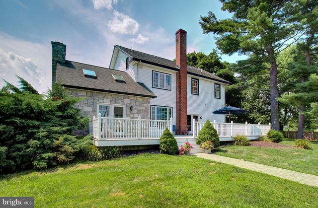 1300 BEAR TAVERN RD, Titusville, NJ 08560