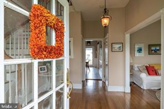 1300 BEAR TAVERN RD, Titusville, NJ 08560