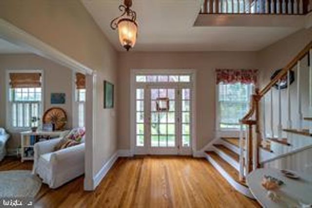1300 BEAR TAVERN RD, Titusville, NJ 08560