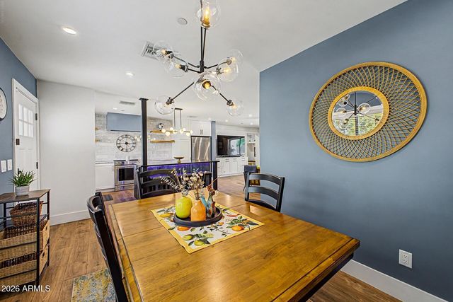 7753 E Earll Drive, Scottsdale, AZ 85251