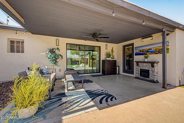 7753 E Earll Drive, Scottsdale, AZ 85251