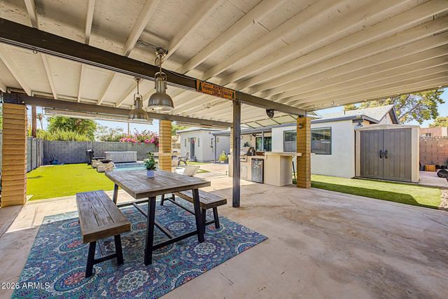 7753 E Earll Drive, Scottsdale, AZ 85251