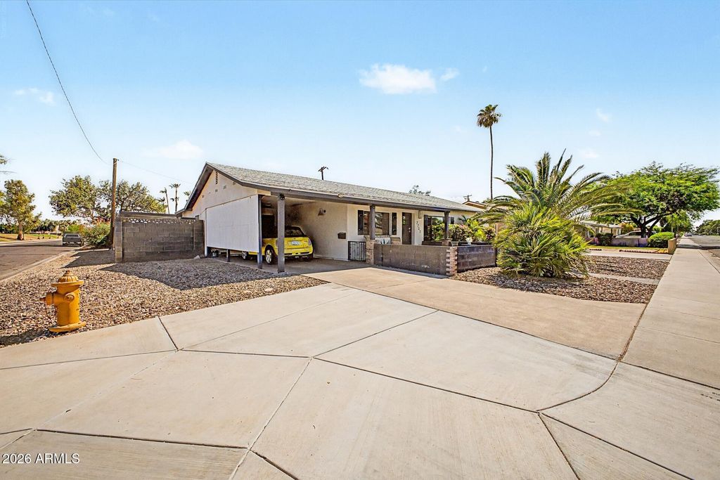 7753 E Earll Drive, Scottsdale, AZ 85251 — photo 3