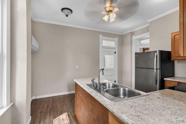 937 Palmer Ave, Pueblo, CO 81004