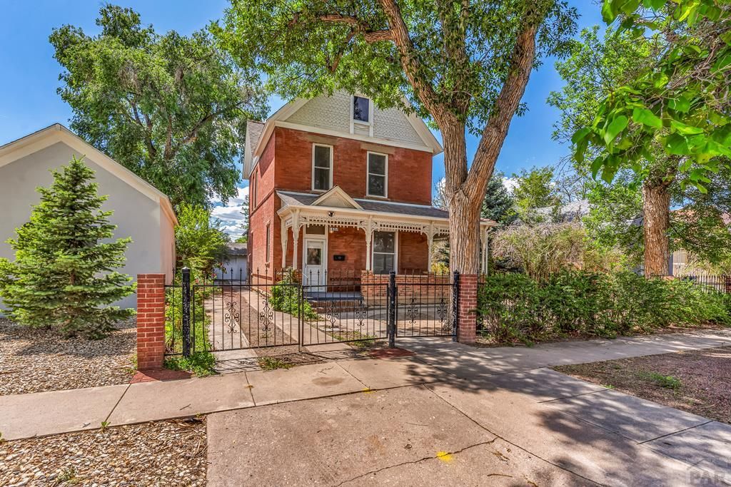 937 Palmer Ave, Pueblo, CO 81004