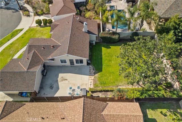 12823 Delano, North Hollywood, CA 91606