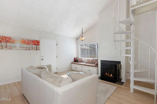 5125 W Wooley Road 5, Oxnard, CA 93035