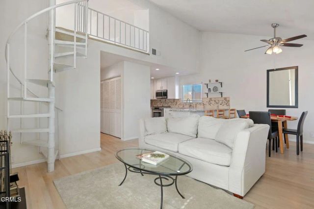 5125 W Wooley Road 5, Oxnard, CA 93035