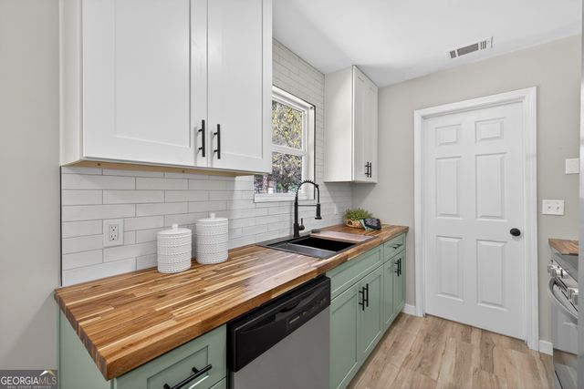 149 Bonnies Way, Jenkinsburg, GA 30234