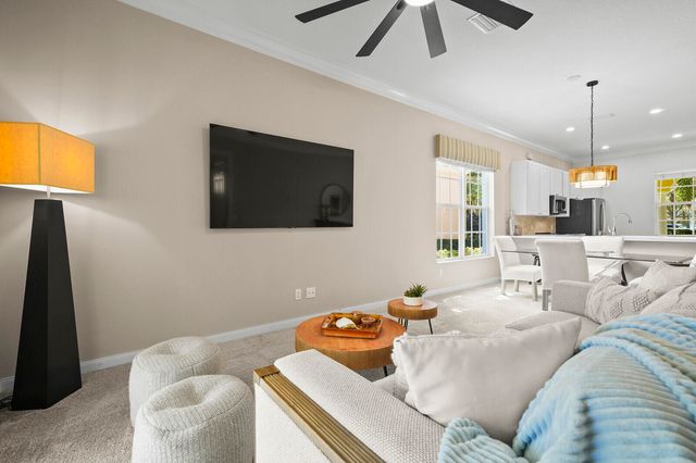 127 Sardinia Circle, Jupiter, FL 33458