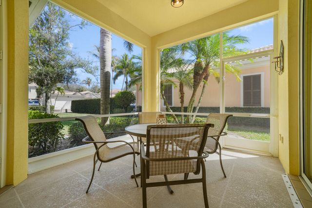 127 Sardinia Circle, Jupiter, FL 33458