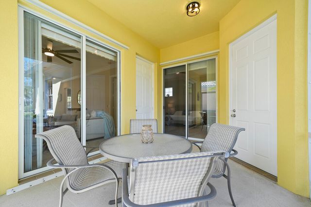 127 Sardinia Circle, Jupiter, FL 33458