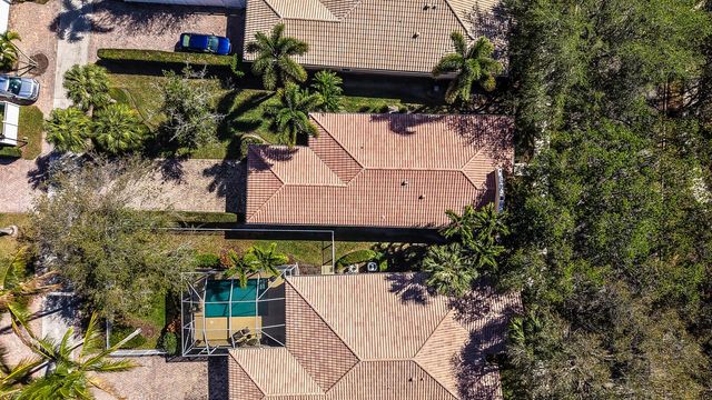 127 Sardinia Circle, Jupiter, FL 33458