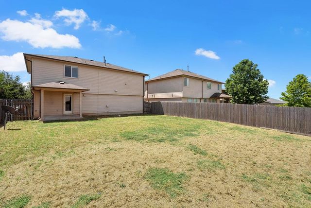 458 Nottingham LOOP, Kyle, TX 78640