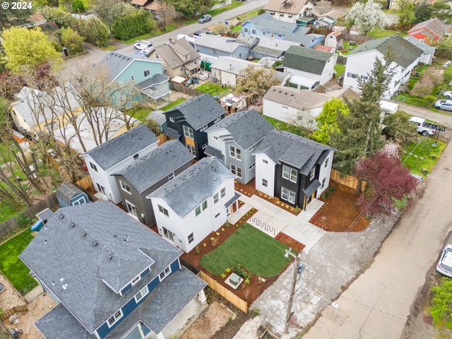 5508 Se Rural St, Portland, OR 97206