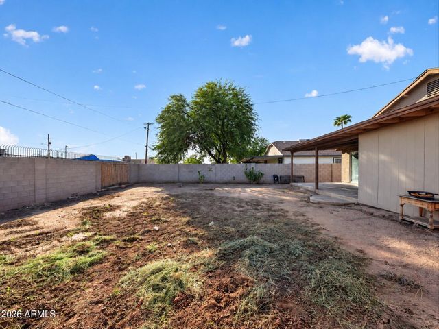 1725 E PUEBLO Avenue, Phoenix, AZ 85040