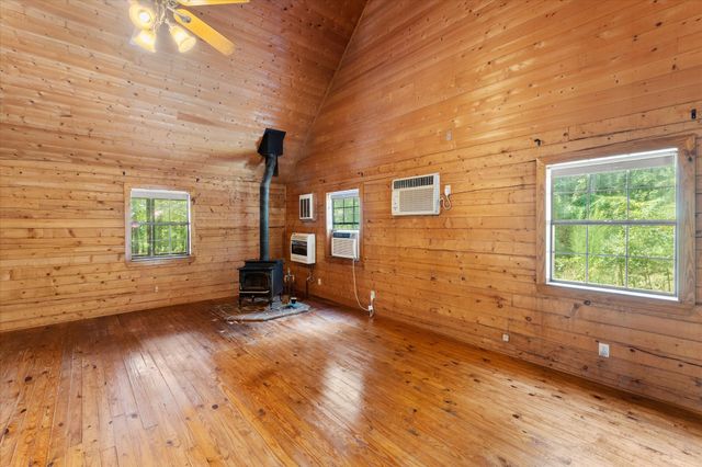 229 County Road 4554, Winnsboro, TX 75494