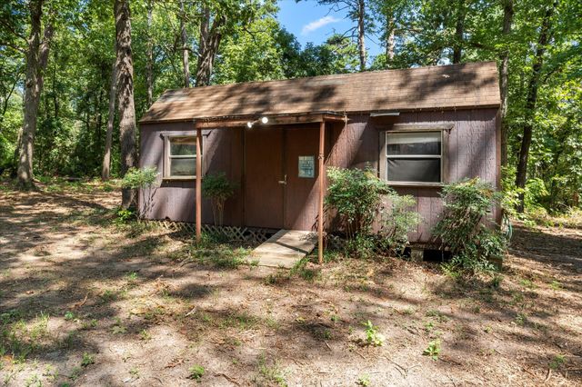 229 County Road 4554, Winnsboro, TX 75494
