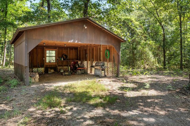 229 County Road 4554, Winnsboro, TX 75494