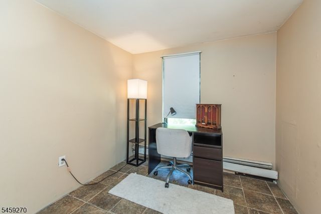 188 Old Howard Blvd, Roxbury Twp., NJ 07856