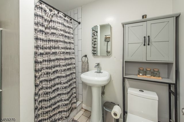 188 Old Howard Blvd, Roxbury Twp., NJ 07856