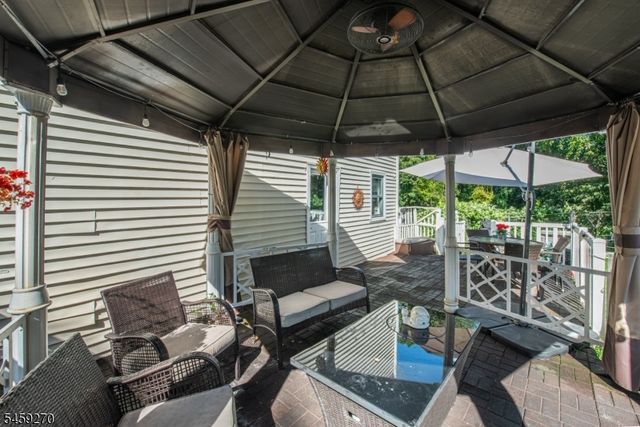 188 Old Howard Blvd, Roxbury Twp., NJ 07856