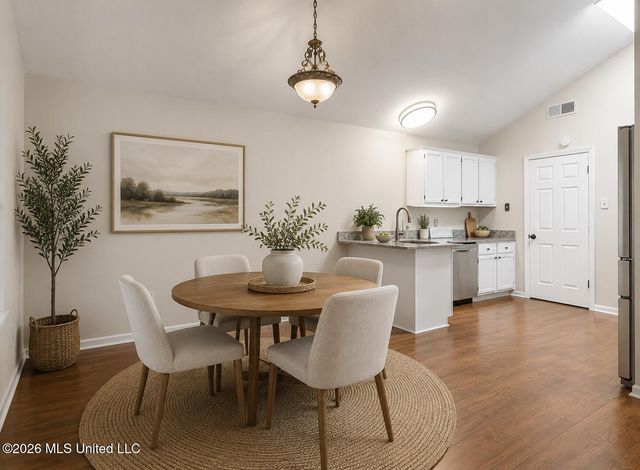 7194 Atterbury Circle, Southaven, MS 38671