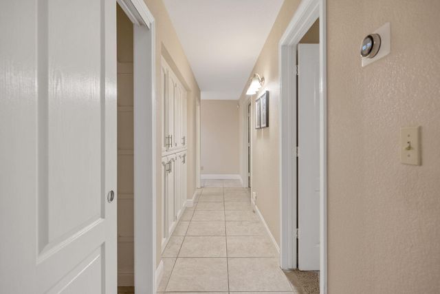 2014 S Tommy Court, Visalia, CA 93277