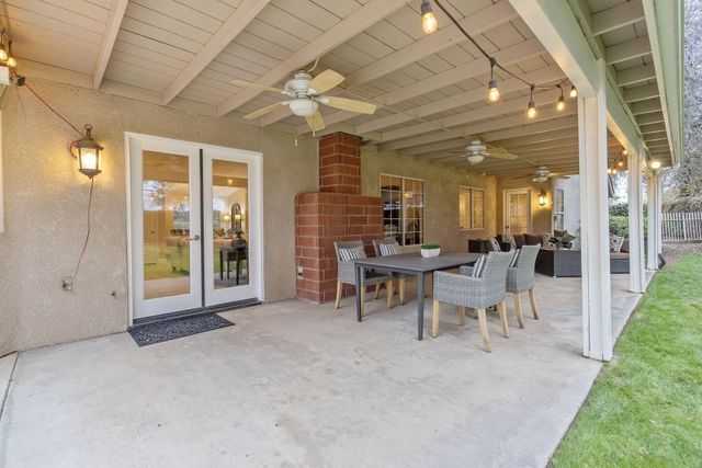 2014 S Tommy Court, Visalia, CA 93277