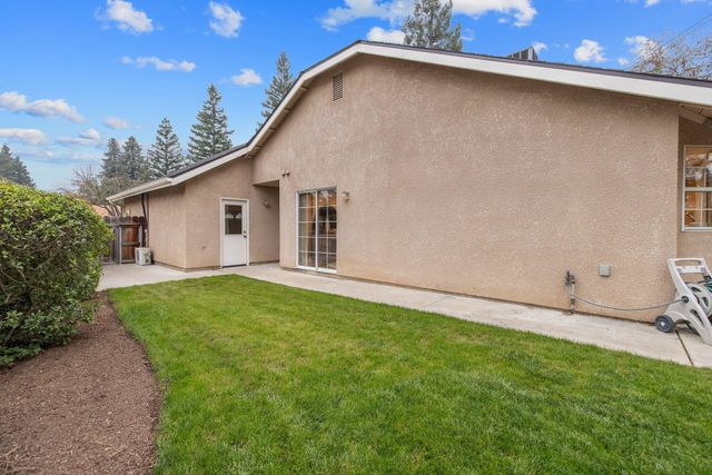 2014 S Tommy Court, Visalia, CA 93277