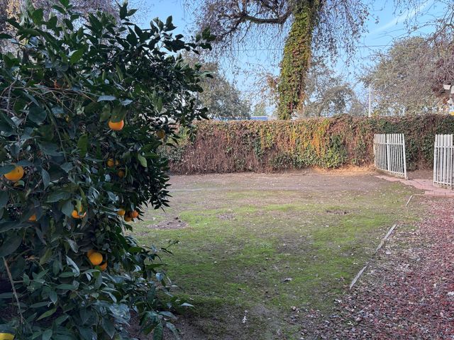 2014 S Tommy Court, Visalia, CA 93277