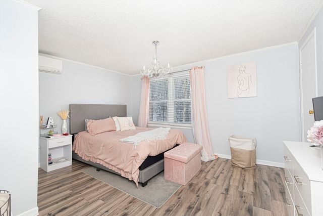 270 Sunderland Rd 73, Worcester, MA 01604