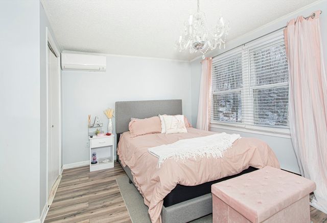 270 Sunderland Rd 73, Worcester, MA 01604