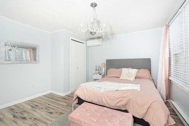 270 Sunderland Rd 73, Worcester, MA 01604