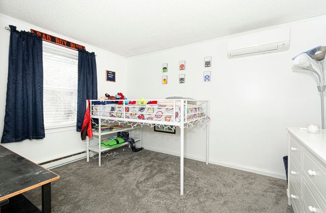 270 Sunderland Rd 73, Worcester, MA 01604