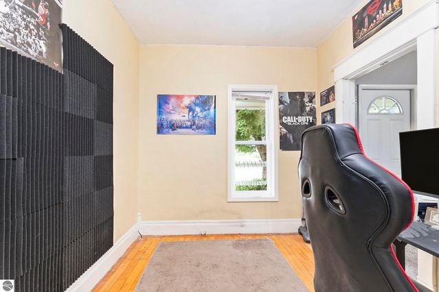 209 S Carmel Street, Cadillac, MI 49601