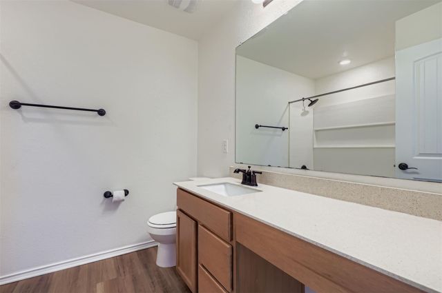 140 Outlaw DR, Jarrell, TX 76537