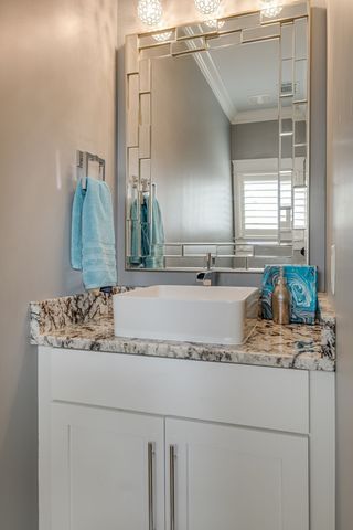 214 Copley Ln, Nashville, TN 37204