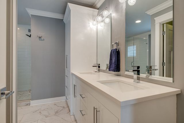 214 Copley Ln, Nashville, TN 37204
