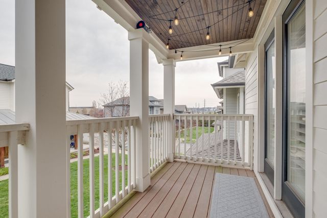 214 Copley Ln, Nashville, TN 37204