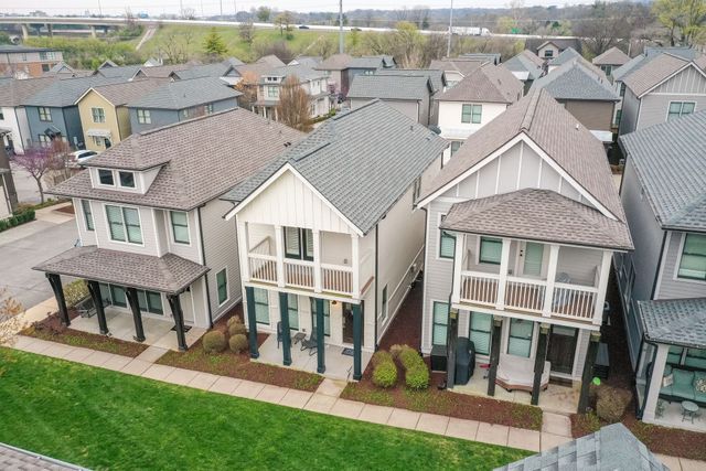 214 Copley Ln, Nashville, TN 37204