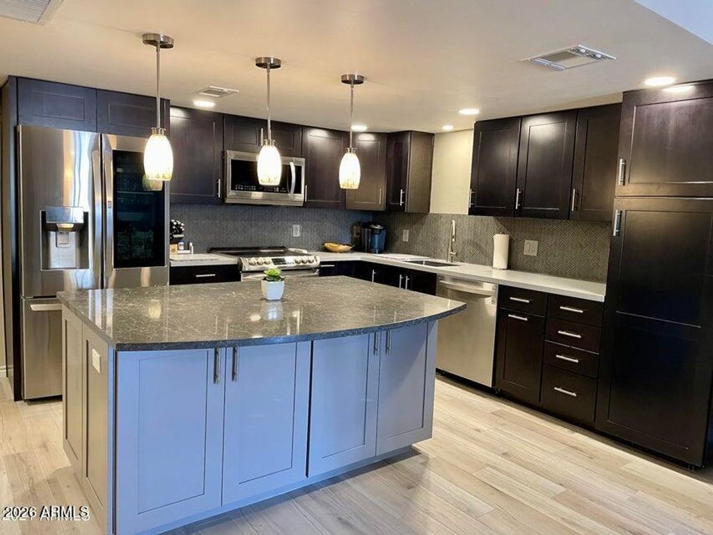 7920 E CAMELBACK Road 203, Scottsdale, AZ 85251 — photo 2